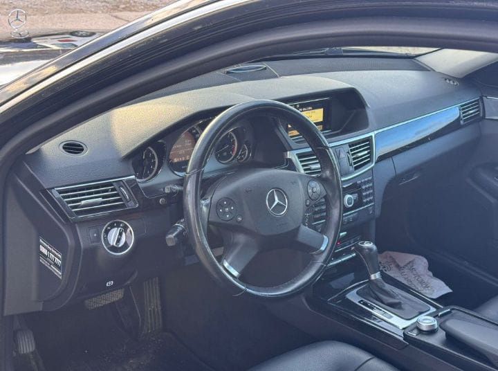 Mercedes E-Class W212 Avangarde