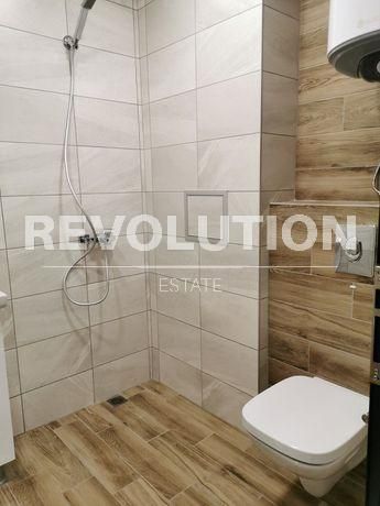 Дава се под наем Двустаен апартамент в Варна, Кайсиева градина - 56 кв.м за 458.49 € - Снимка #4