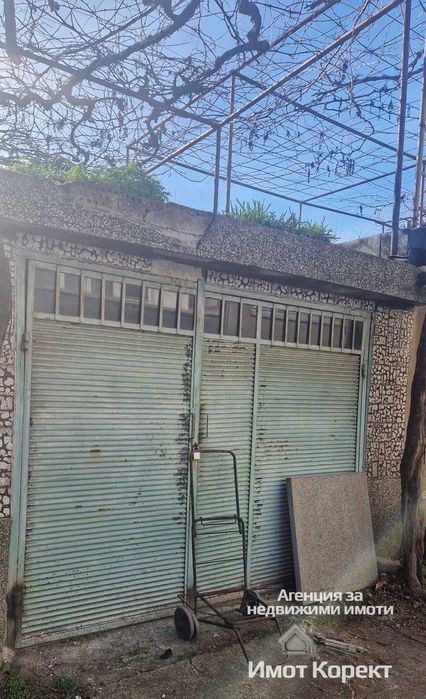 Имот Корект продава Етаж от къща 123м2, кв. Стадиона