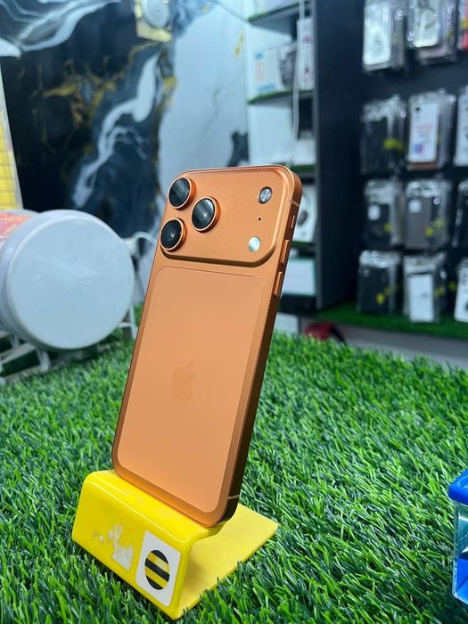 Iphone 11 128Gb  ( 17 pro )