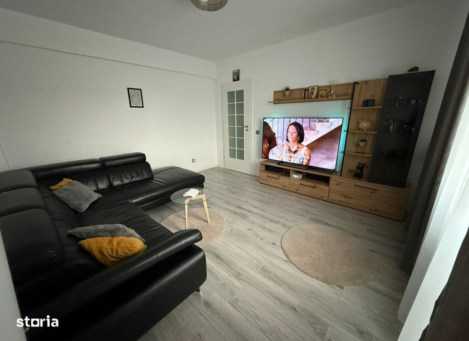 Intabulat, mobilat-  2 camere Intersectia 5 Drumuri Cod:162439