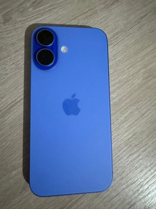 Iphone 16 (Impecabil)