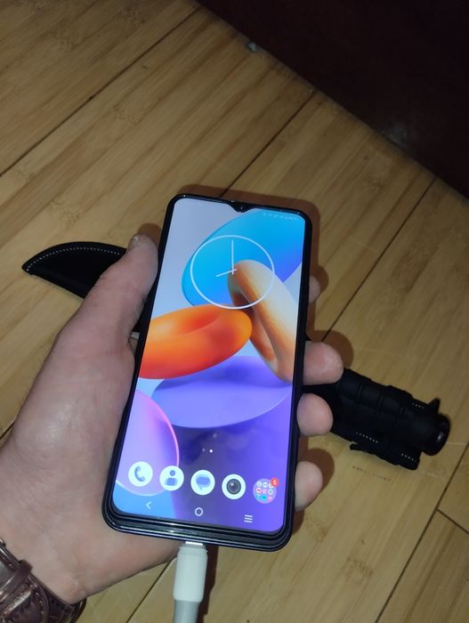 Продам тел Y35 VIVO