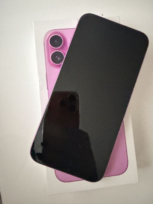 Iphone 16 plus розов