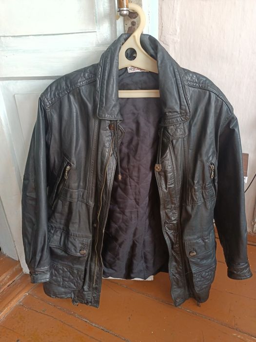 Мужская кожаная куртка