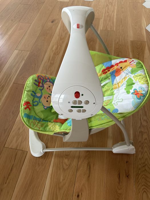 Бебешки шезлонг/люлка Fisher Price