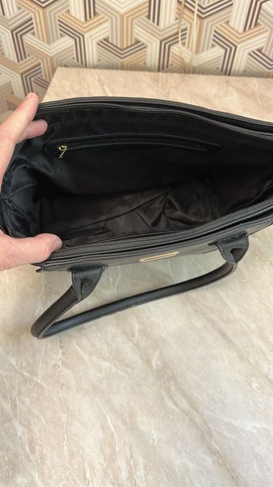 Сумка в отличном состоянии