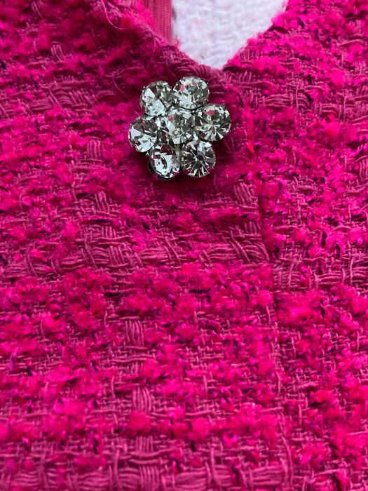 Дамска рокля с къс ръкав