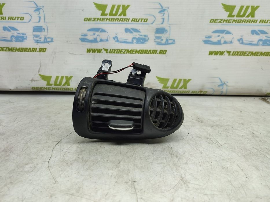 Grila aer bord A20383029549116 Mercedes-Benz C-Class W203  [din 2000