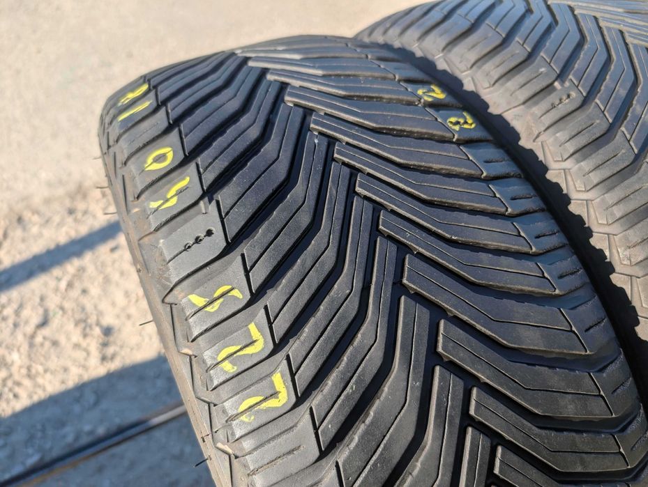 225/40 R18 • All Season • Michelin CrossClimate 2 92Y | 2 buc | DOT 2022 | Pret/buc