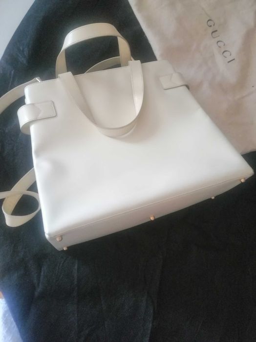 Чанта кожа Gucci оригинална