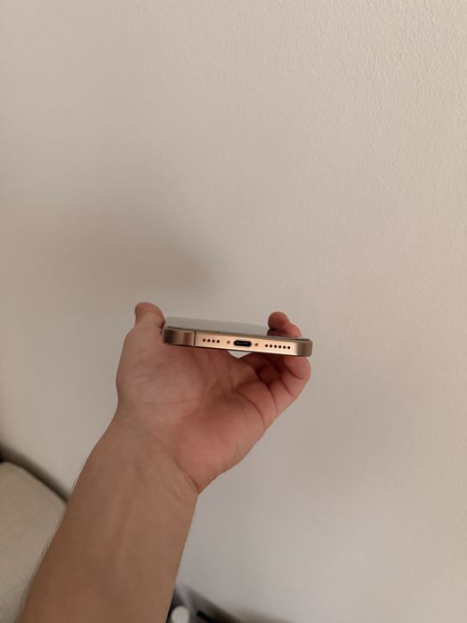 Iphone 16 Pro Max Desert Titanium