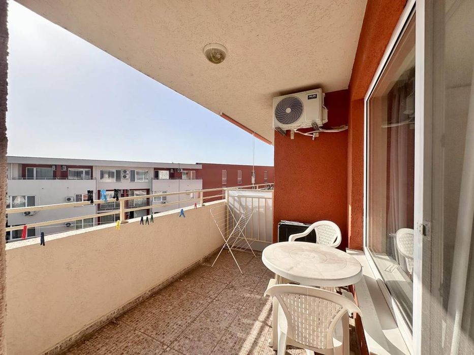 Продава се Двустаен апартамент в к.к. Слънчев бряг - 56 кв.м за 1233 €/кв.м - Снимка #5