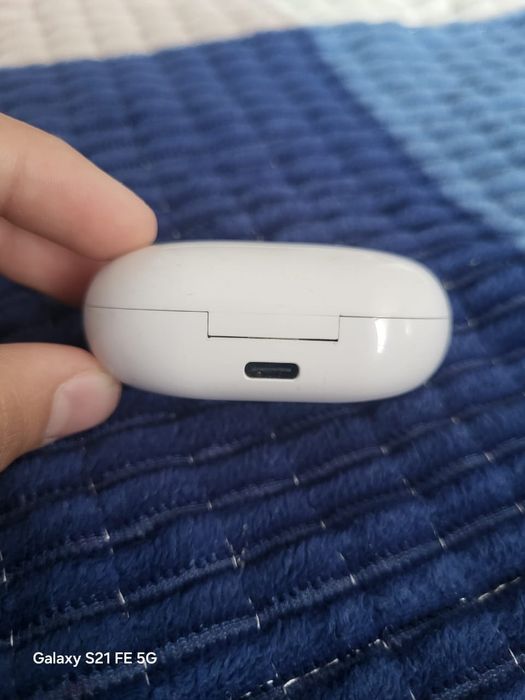 Oppo enco v 11 продам или обмен