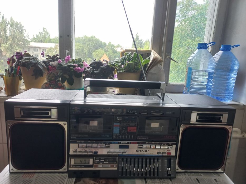 Магнитофон Sharp GF-800