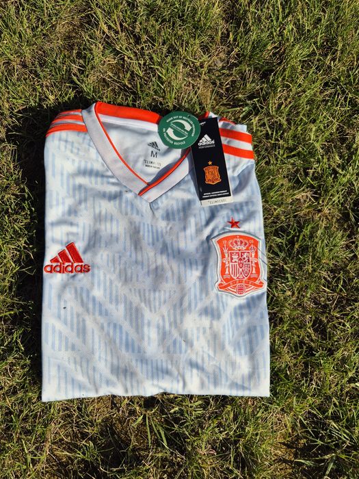 Spain away kit 2018/19 size M