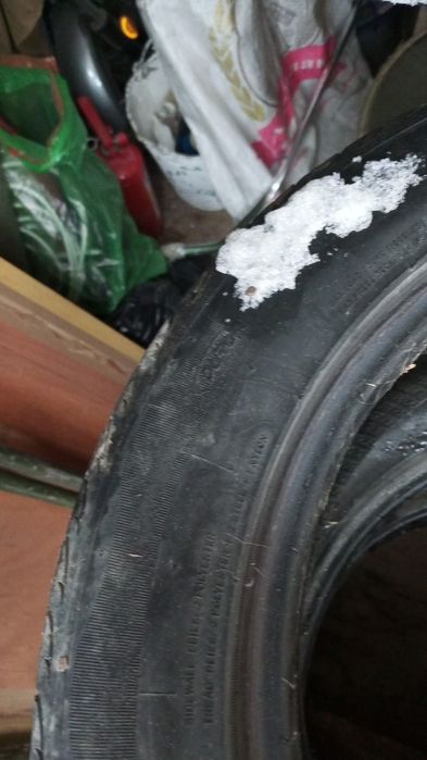 продам шины комплект дёшево