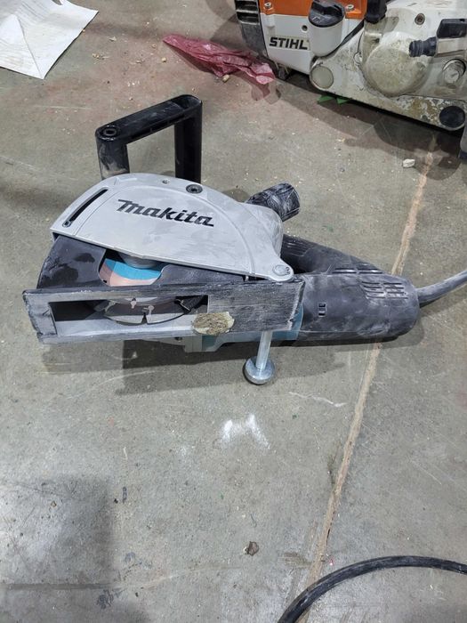 Фреза за канали  под наем 20 лв