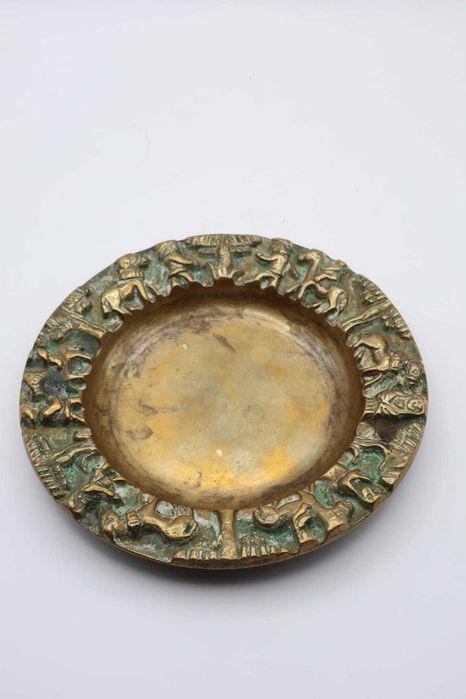 Scrumiera veche de bronz