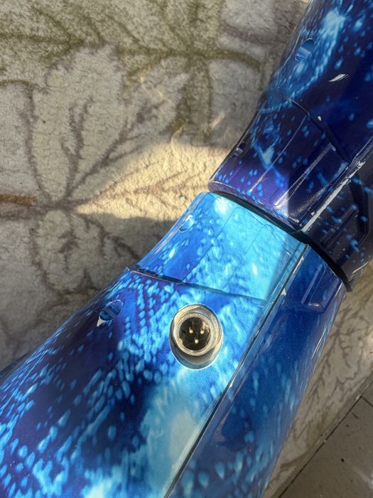 Продам гироскутер.