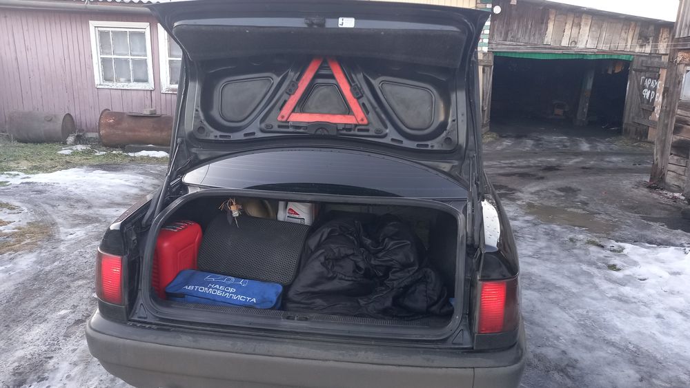 Продам ауди 100 с4