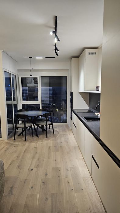 PROPRIETAR, inchiriez ap 2 cam si parcare, bloc nou, super central, Cartierul Vienez