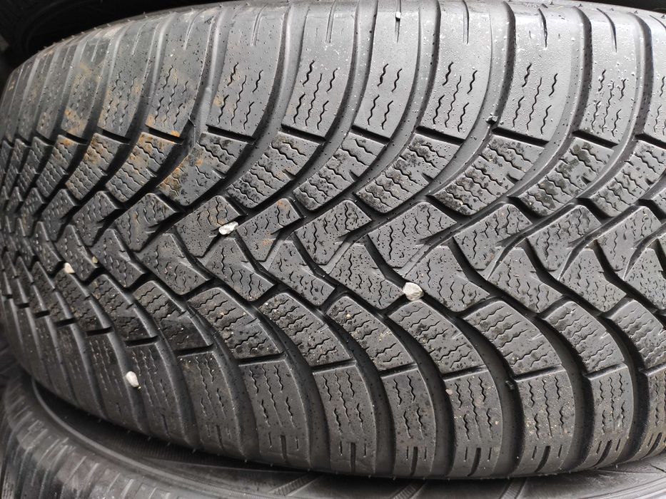 4бр Зимни гуми 235 50 19 - Falken