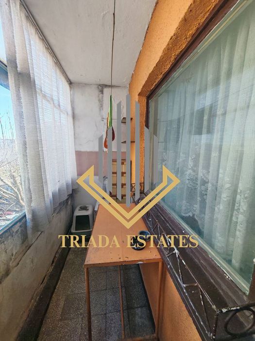 Продава се Двустаен апартамент в Бургас, Славейков - 60 кв.м за 1105 €/кв.м - Снимка #8