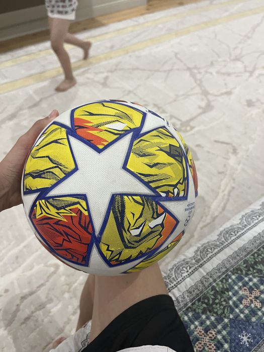 Футболный_Мяч_УЕФА