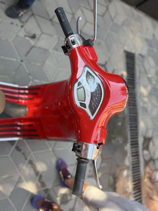 Scuter Vespa Primavera 50cc
