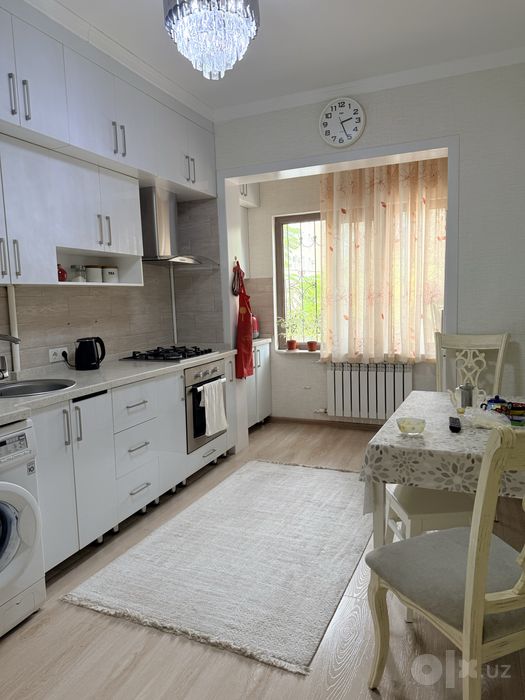 Своя 2х комнатная. Айбек. 60 школа