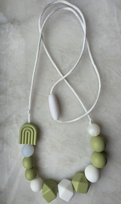 Гердан за кърмачки и бебета от силикон.