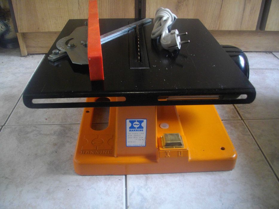 HANNING-700W-3.2A-Настолен Циркуляр-Професионален-Масивен-Ханнинг