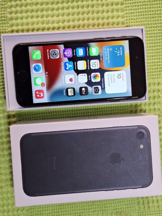 Продается iPhone Айфон 7