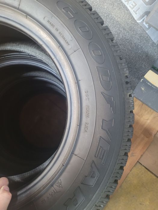 Продам шины 225/70/16
