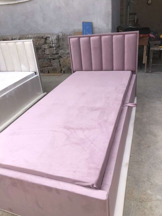 Myaxki krovat Sundukli