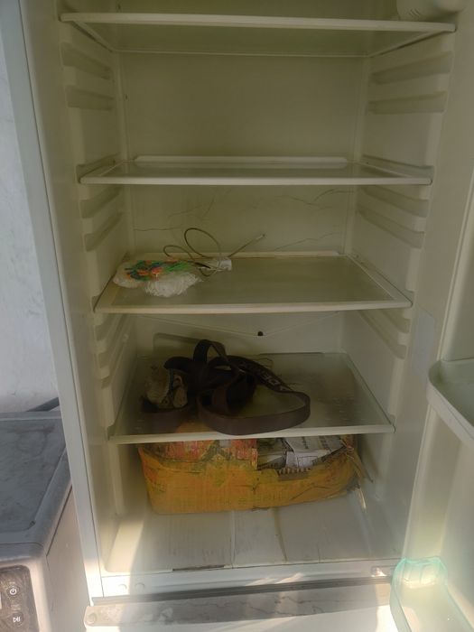 Продам холодильник