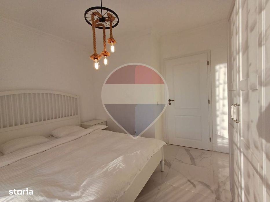 Apartament cu 3 camere de închiriat în zona Piata Cluj