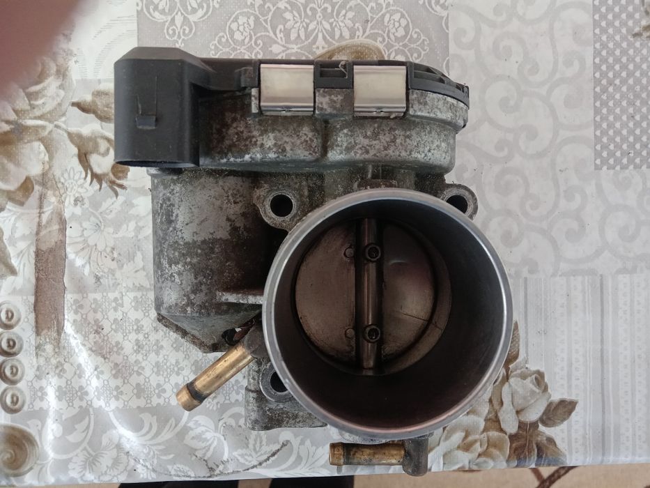 Дросел за Голф FSI 1,6 Сеат,Шкода