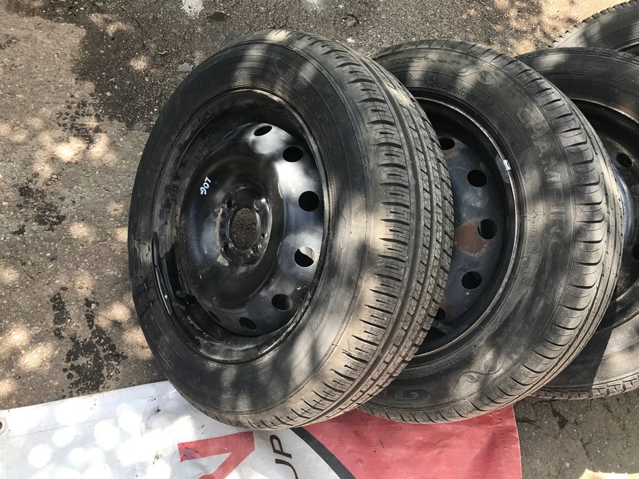 Roți rezervă anvelope Logan 185-65-15