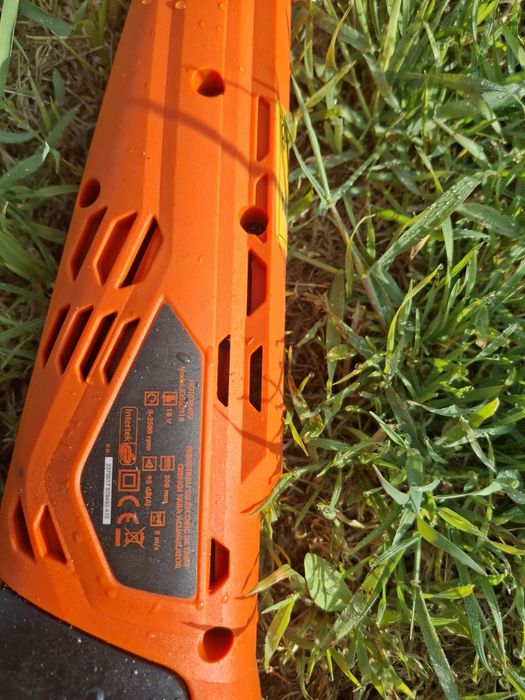 Fierastrau telescopic pentru crengi