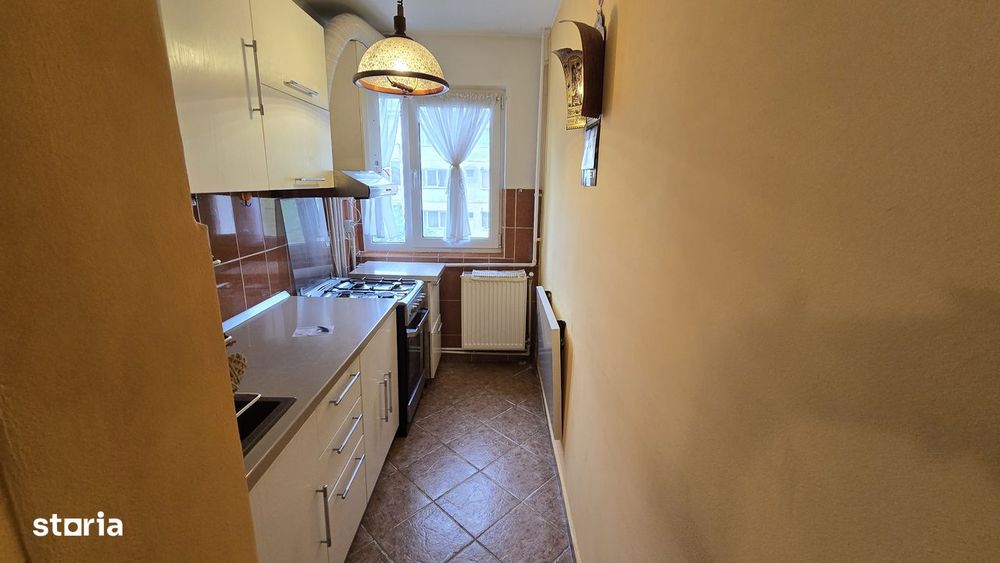 Vand ap 2 camere mobilat