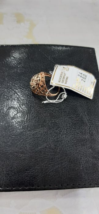 Продам золотое кольцо