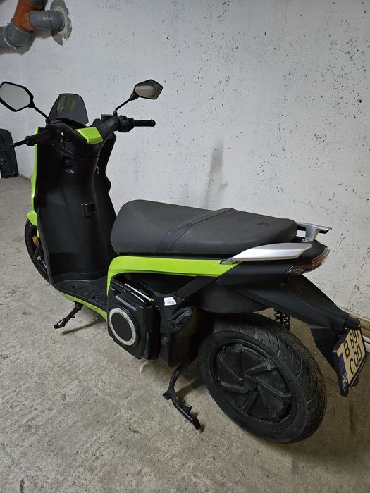 Scuter electric categoria A