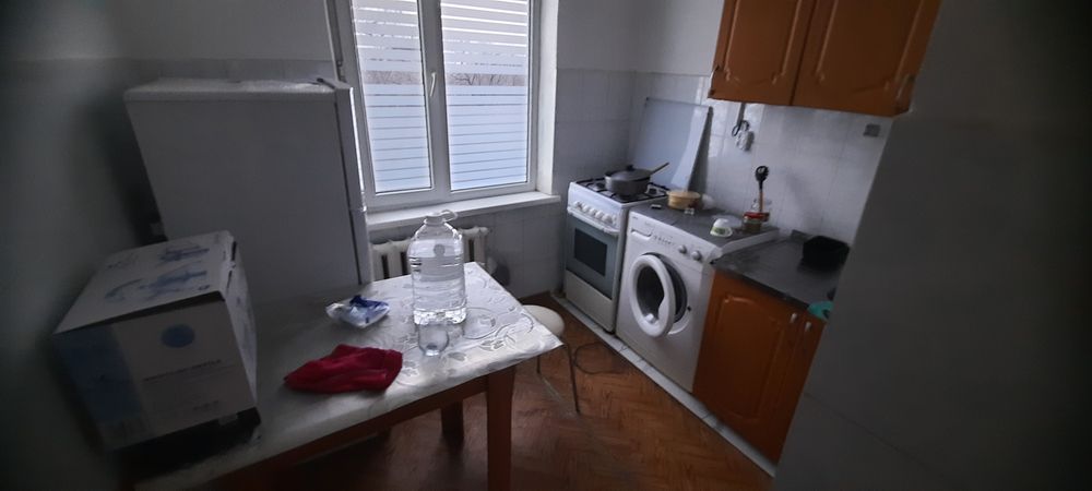 Только для одной девушке 1 комнатный квартира