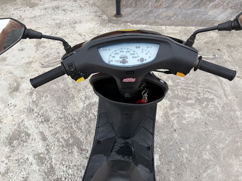 Скутер Honda dio AF-34