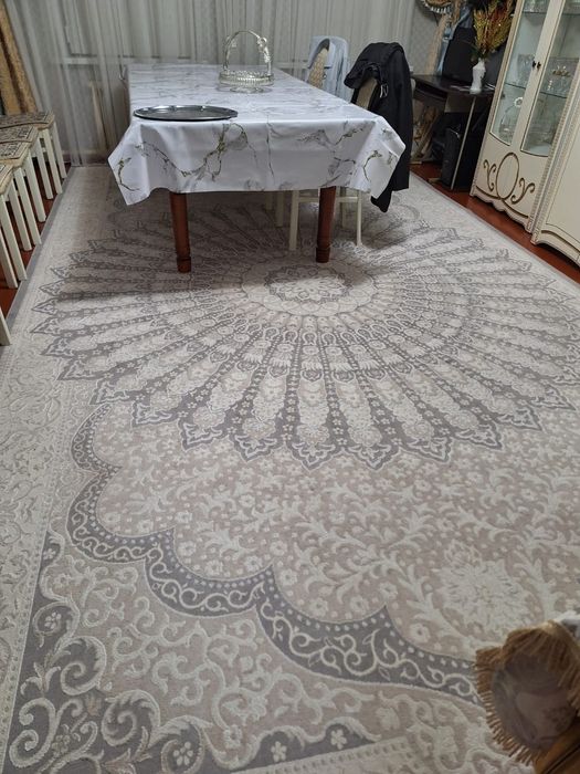 Срочно продам ковер - килем