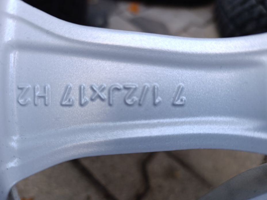 Jante originale BMW G20 G21 225 50 17 Continental iarnă 7mm dot 2023