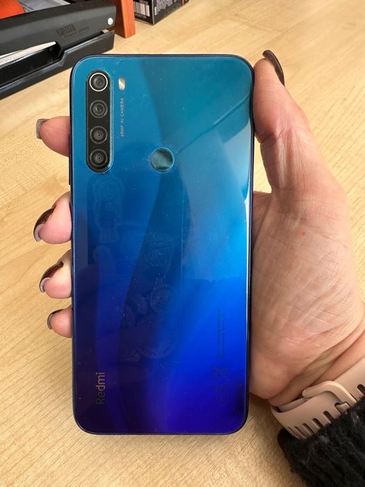 Продам смартфон Xiaomi Redmi Note 8