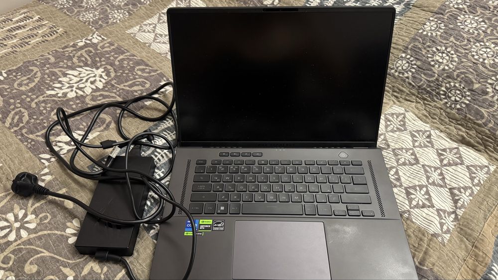 Продам ноутбук Asus Rog Zephyrus